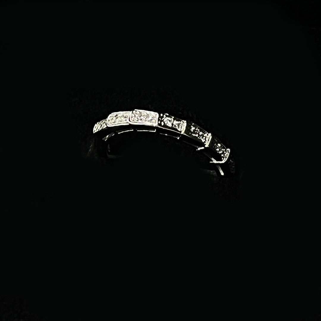 Diamond cooper ring